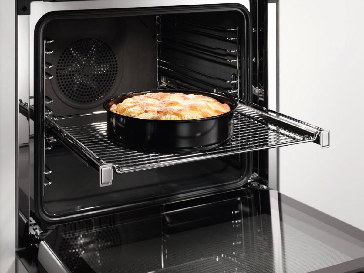 Chollo! Horno AEG BSE577121M - 499 euros. - Blog de Chollos